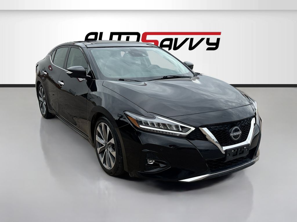 2023 Nissan Maxima Platinum's photo