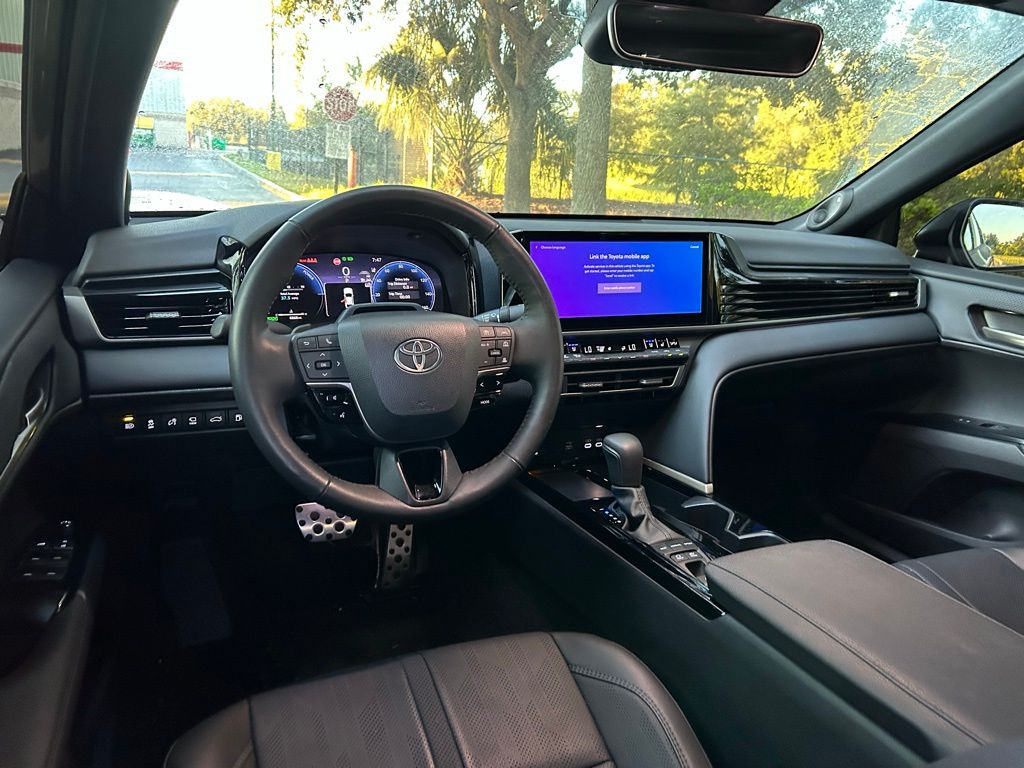 Thumbnail: 2025 Toyota Camry - 12