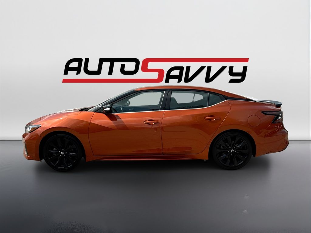 Used 2022 Orange Nissan SR image 4