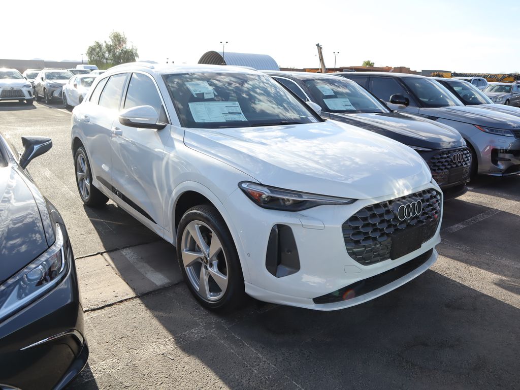 Thumbnail: 2025 Audi Q5 - 2