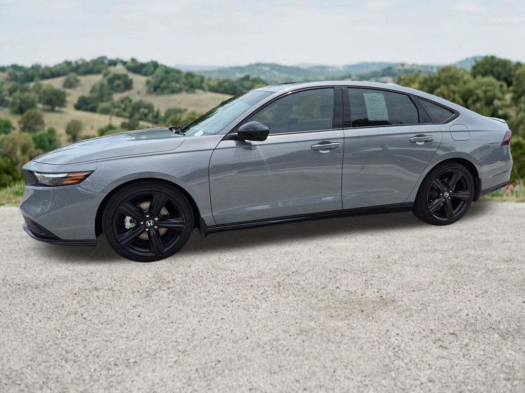 Used 2025 Gray Honda Sport-L image 4