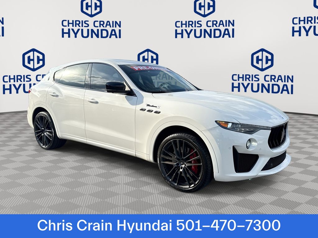 White 2022 Maserati Levante SUV / Crossover All-Wheel Drive 8-Speed Automatic
