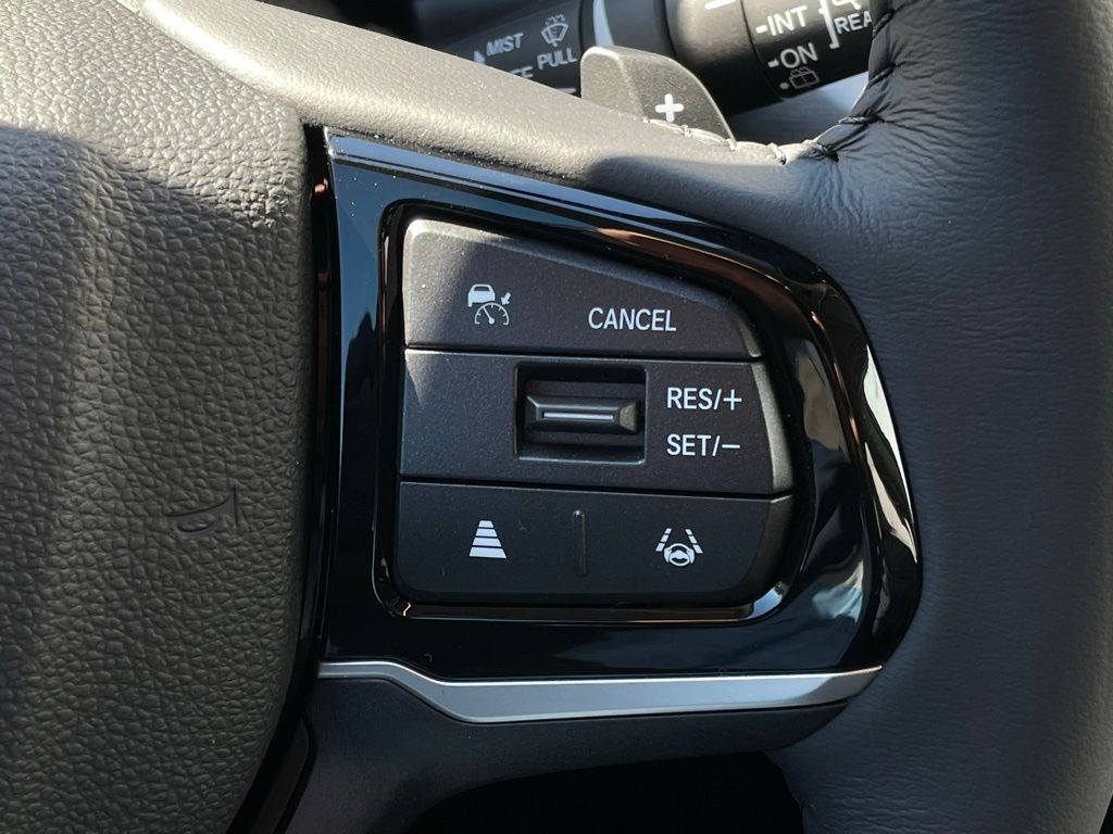2025 Honda Odyssey EX-L 13