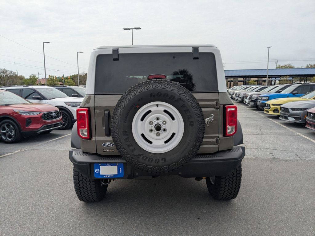 2026 Ford Bronco Heritage Edition