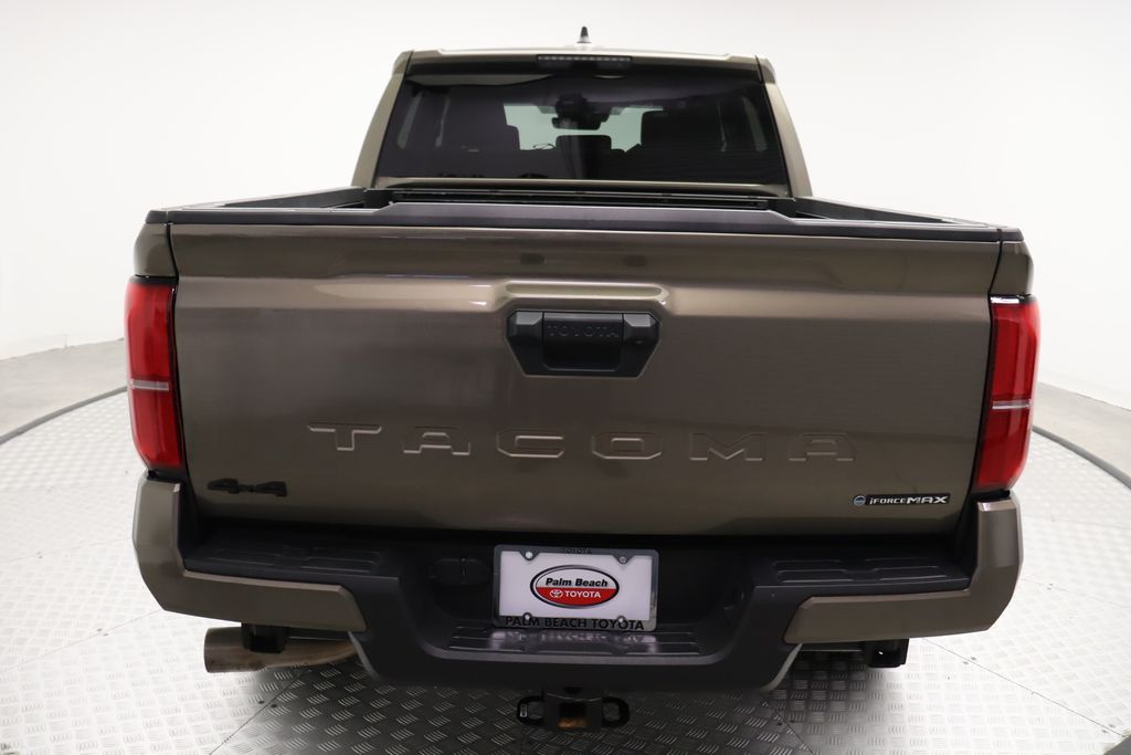 Thumbnail: 2024 Toyota Tacoma - 10