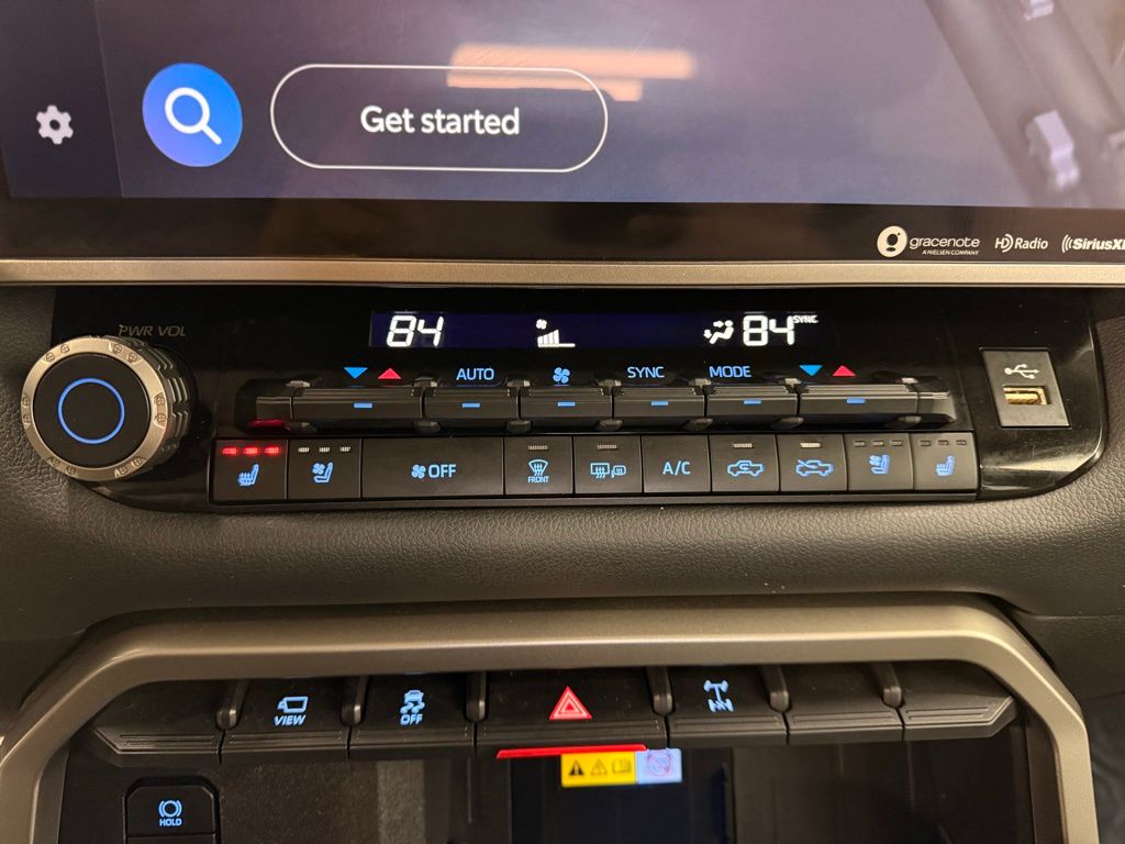 Thumbnail: 2023 Toyota Tundra - 18