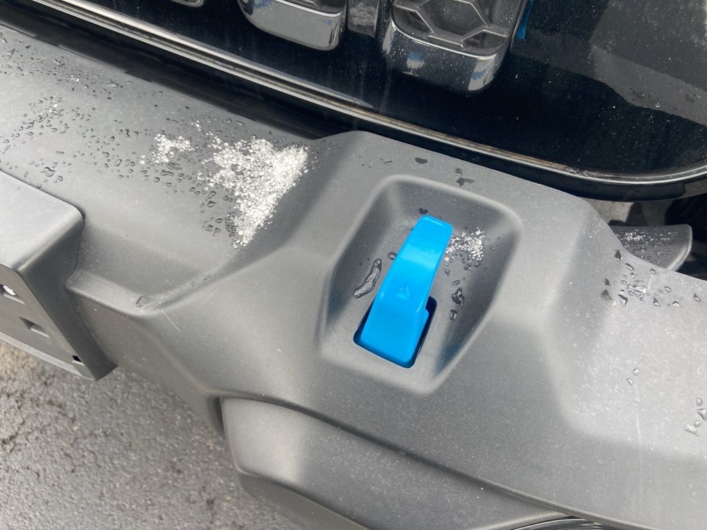 Thumbnail: 2023 Jeep Wrangler - 17