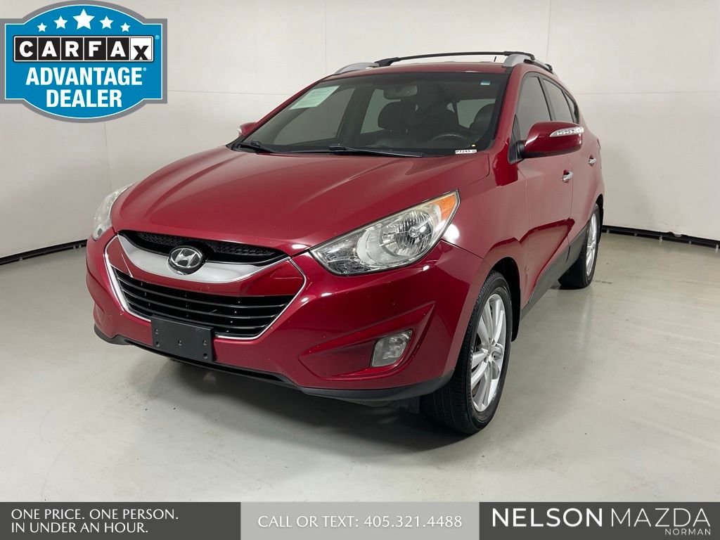 Garnet Red 2013 Hyundai Tucson SUV / Crossover Front-Wheel Drive 6-Speed Automatic Overdrive