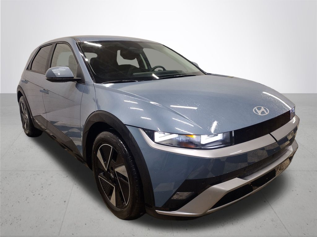 2026 Hyundai IONIQ 5 SE Standard Range