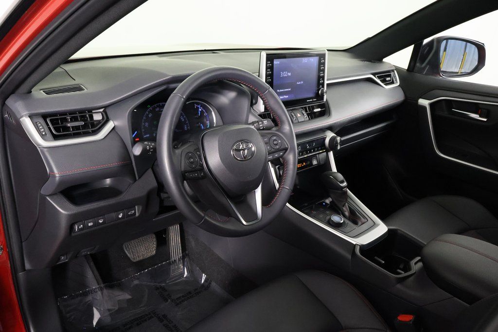 Thumbnail: 2022 Toyota RAV4 - 7