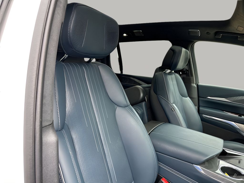 Used Car 2025 Cadillac Escalade Iq  Luxury 2 For Sale Under $120,000 In Austin, Texas