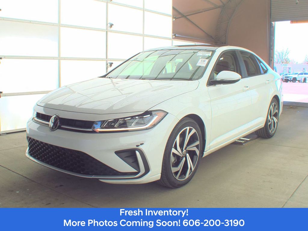 Pure White 2025 Volkswagen Jetta SEL FWD Sedan Front-Wheel Drive 8-Speed Automatic