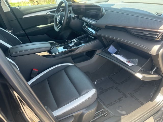 Used 2025 Buick Envision SUV
