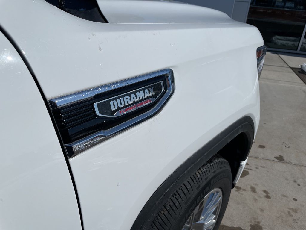 Certified Used 2023 White GMC Denali image 15