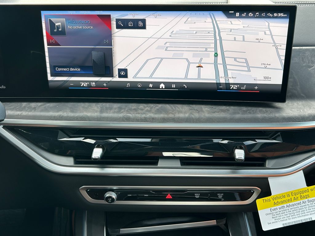 Thumbnail: 2026 BMW X7 - 25