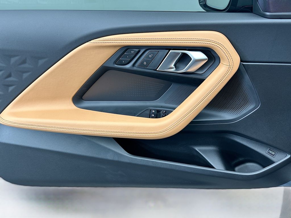 Thumbnail: 2025 BMW 2 Series - 23