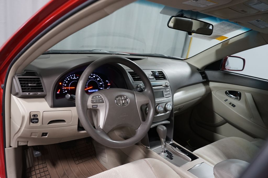 Thumbnail: 2011 Toyota Camry - 7