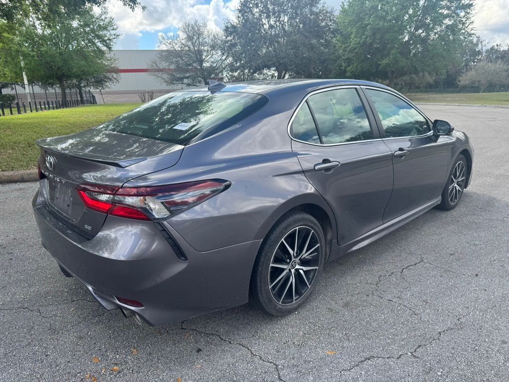 2023 Toyota Camry SE 5