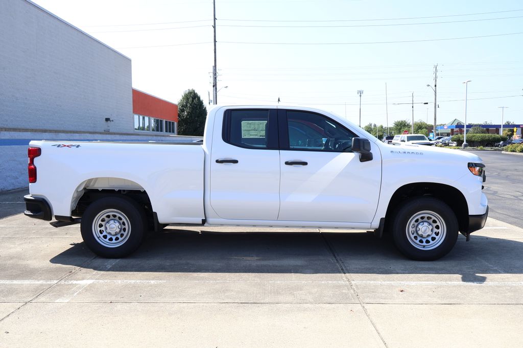 Thumbnail: 2026 Chevrolet Silverado 1500 - 7