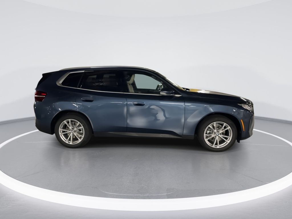 Thumbnail: 2025 BMW X3 - 9