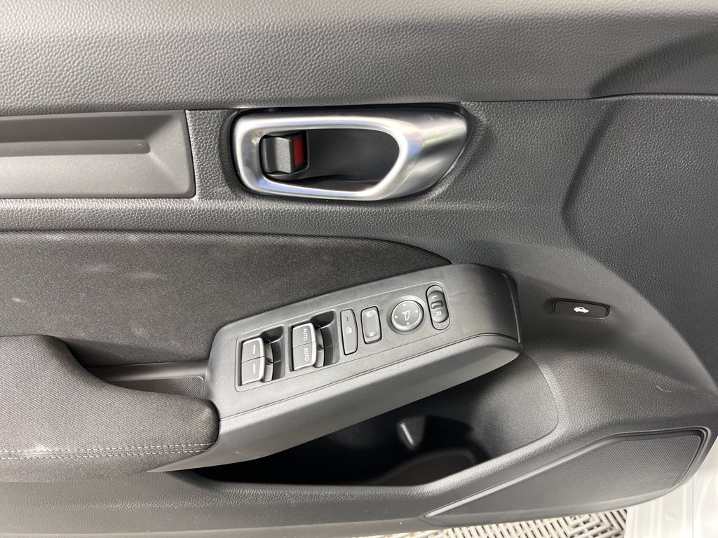 Thumbnail: 2026 Honda Civic - 25