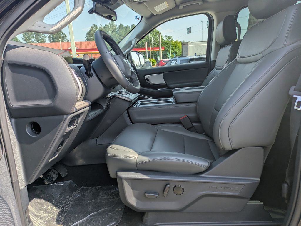 2026 Ford Expedition Max Active MAX