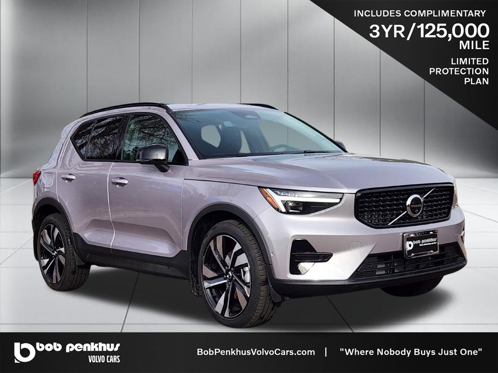 2026 Volvo XC40 B5 Ultra AWD