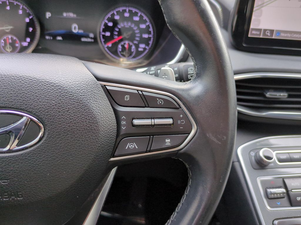 Used 2023 White Hyundai SEL image 21