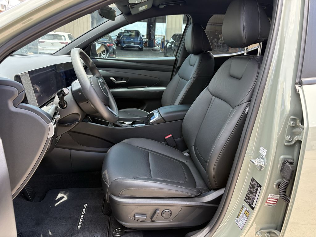 2025 Hyundai Santa Cruz SEL Green at Baytown Hyundai