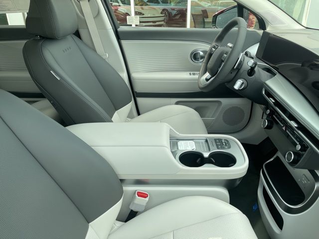 2026 Hyundai Ioniq SEL 8