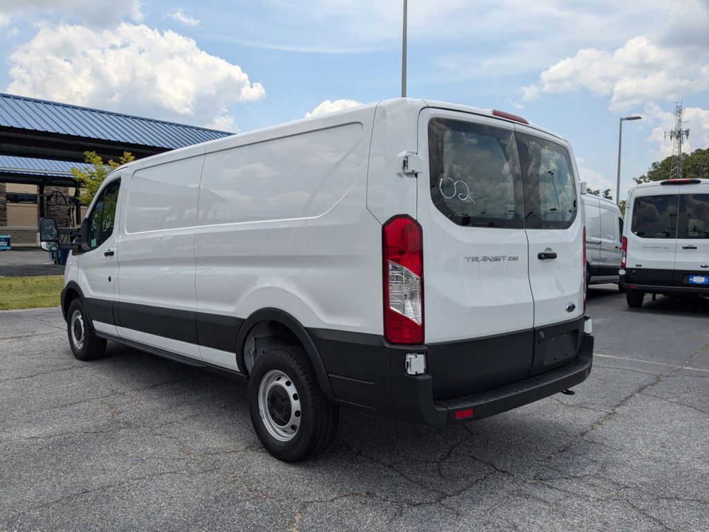 2025 Ford Transit 250