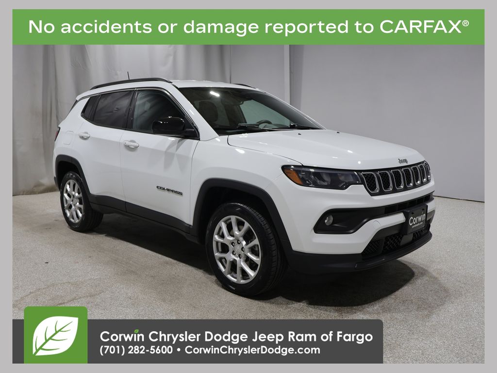 2023 Jeep Compass Latitude Lux 4WD