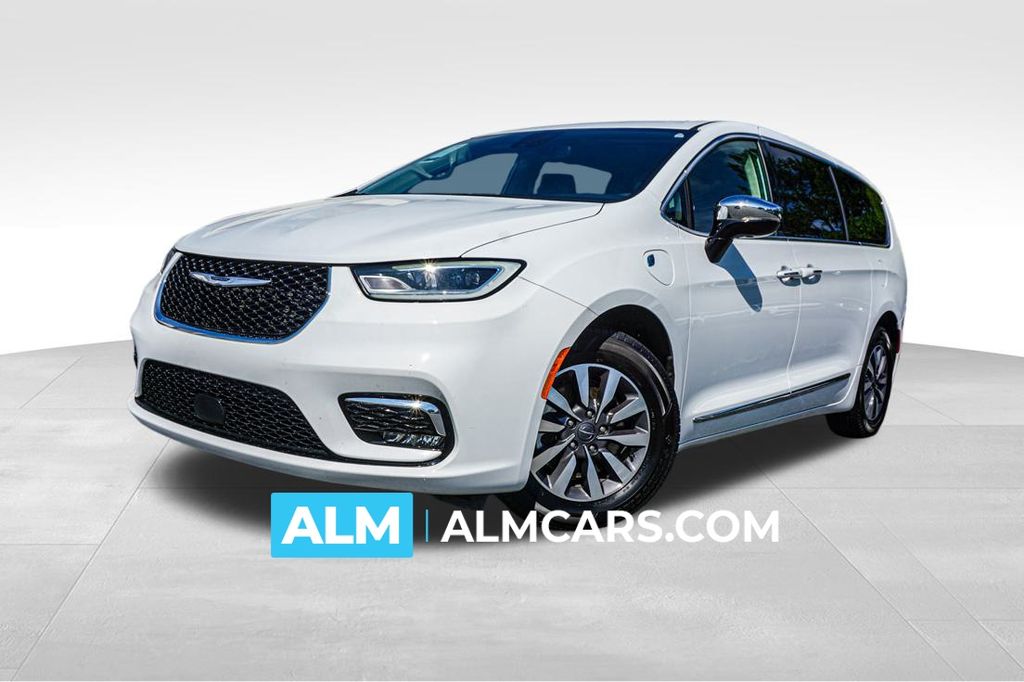 2023 Chrysler Pacifica Hybrid