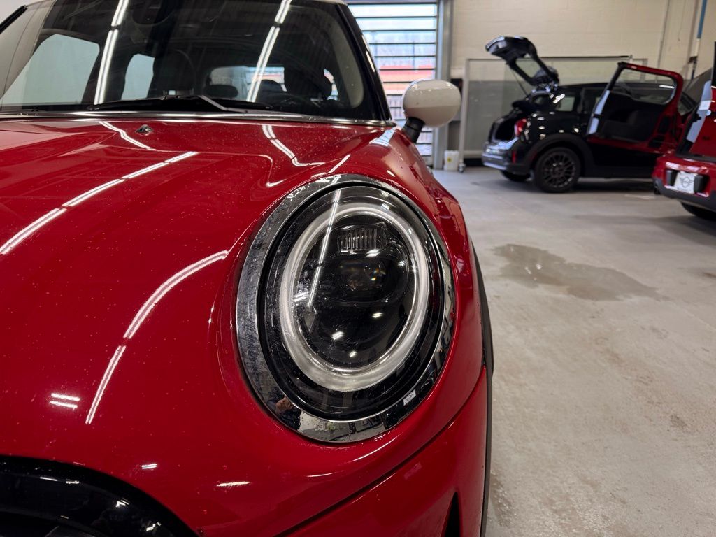 Thumbnail: 2023 MINI Cooper - 9