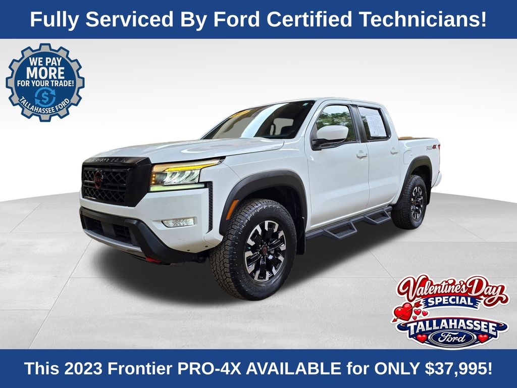 2023 Nissan Frontier PRO-4X Crew Cab 4WD