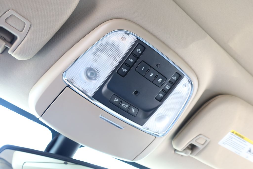 used 2014 Jeep Grand Cherokee car, priced at $9,622