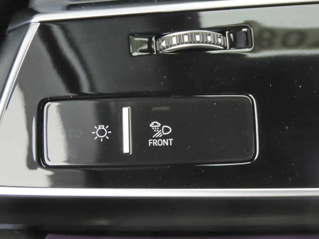 Thumbnail: 2025 Audi Q7 - 18