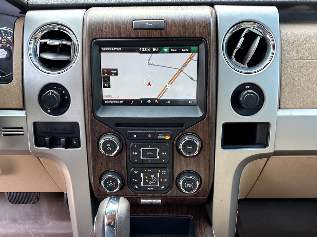Used 2014 Beige Ford Lariat image 25