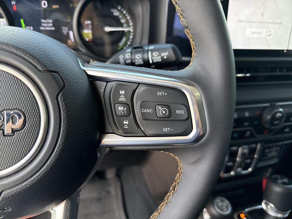 2024 Jeep Wrangler Sahara 4xe White at River Oaks CDJR