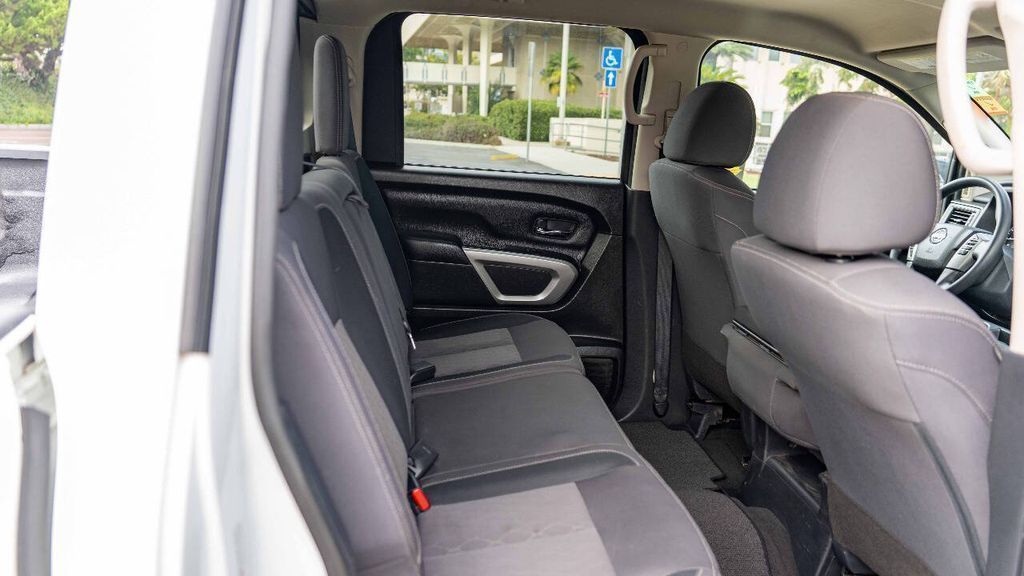 Used 2022 Nissan Titan SV 4D Crew Cab