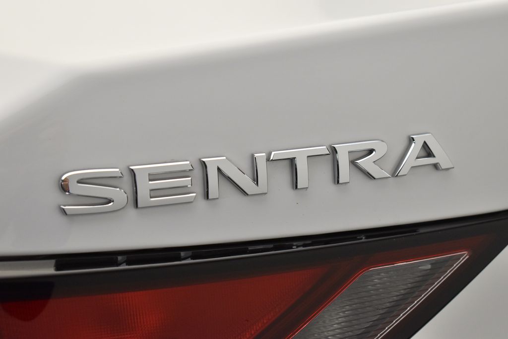 Thumbnail: 2024 Nissan Sentra - 9