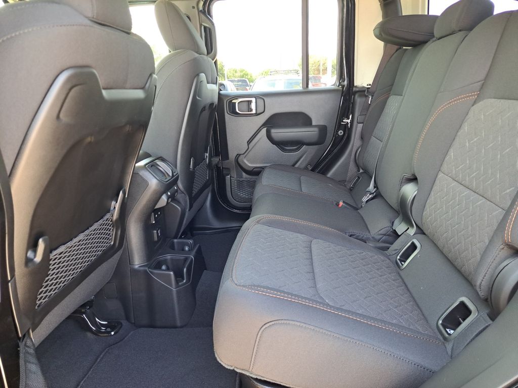 New Car 2025 Jeep Gladiator  Mojave For Sale In Austin, Texas