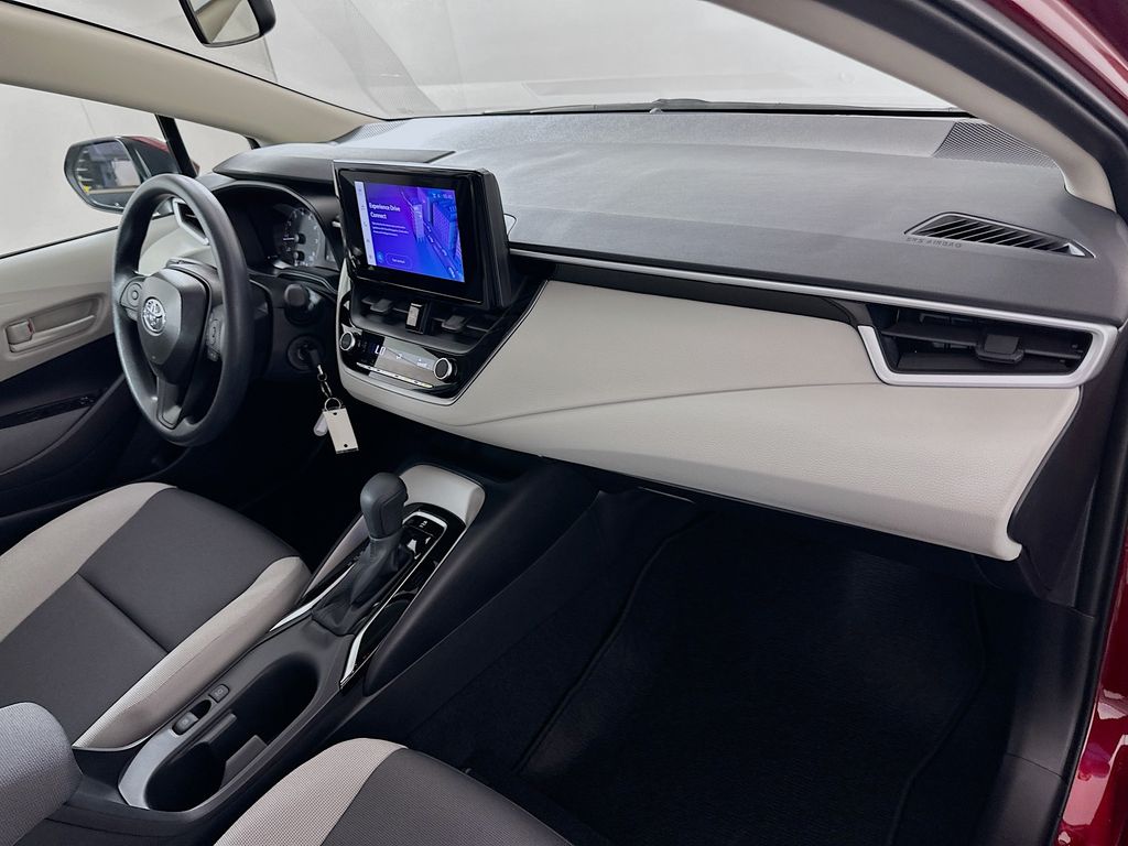 Thumbnail: 2025 Toyota Corolla - 28