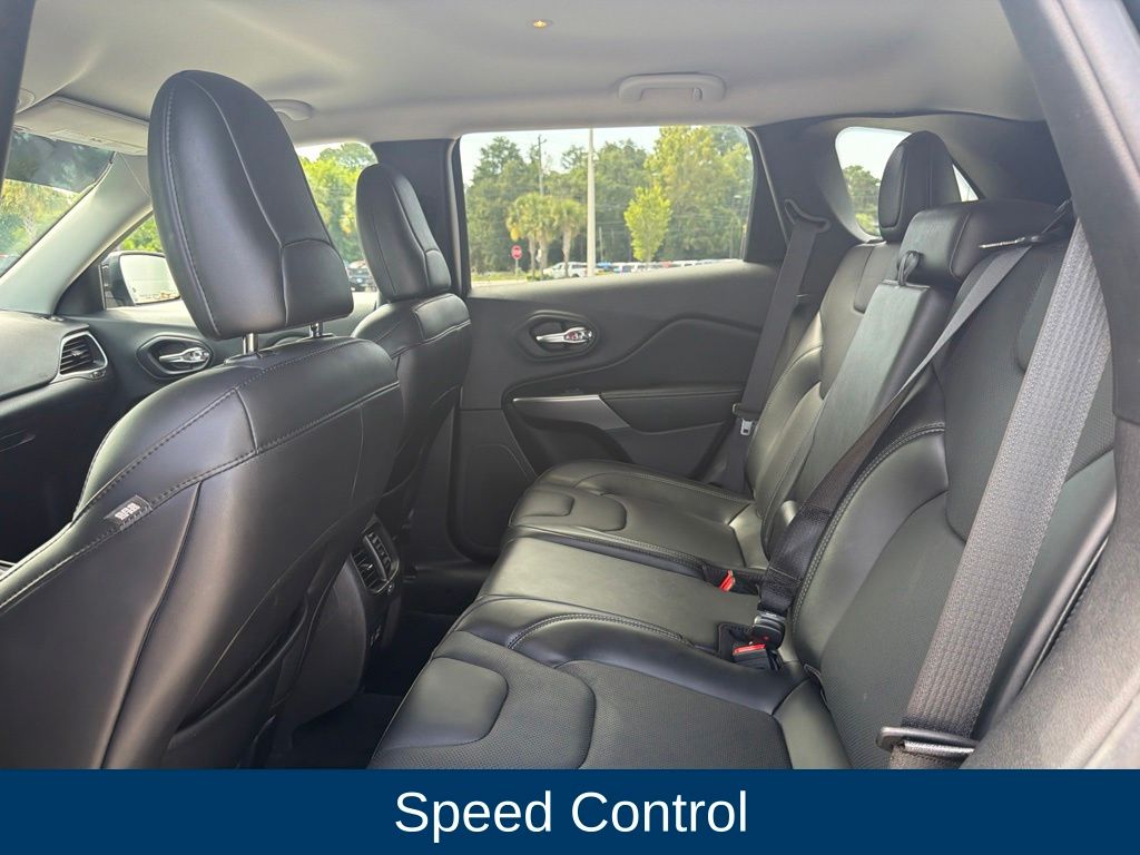 2021 Jeep Cherokee Latitude Lux FWD