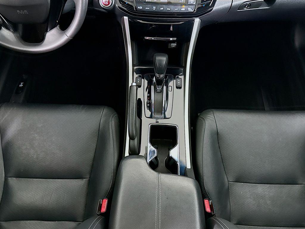 Thumbnail: 2016 Honda Accord - 16