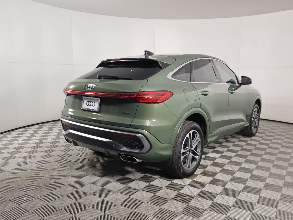 Thumbnail: 2025 Audi Q5 - 5