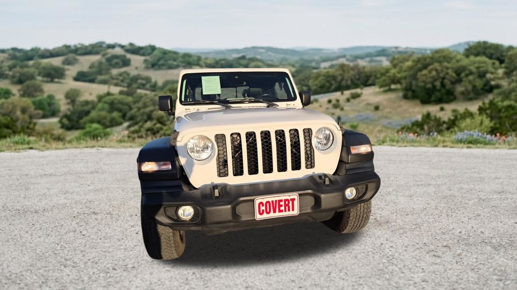 Used Car 2020 Jeep Gladiator  Sport For Sale Under $30,000 In Austin, Texas