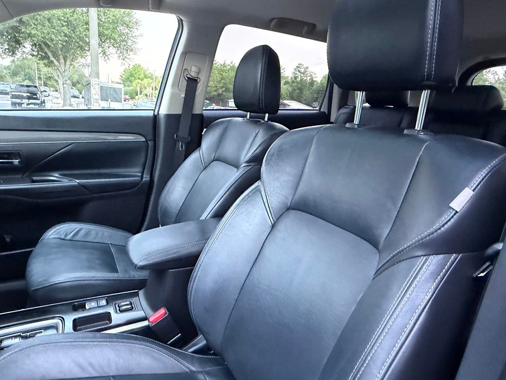 Used 2019 Mitsubishi Outlander SUV