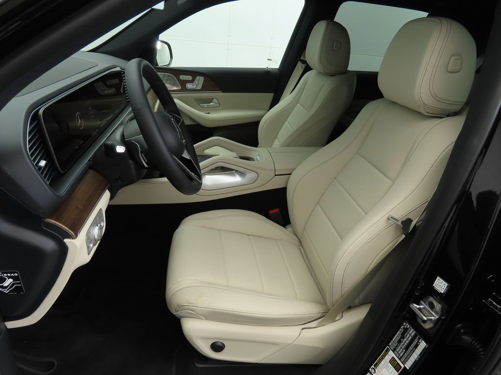 Thumbnail: 2026 Mercedes-Benz GLE - 19