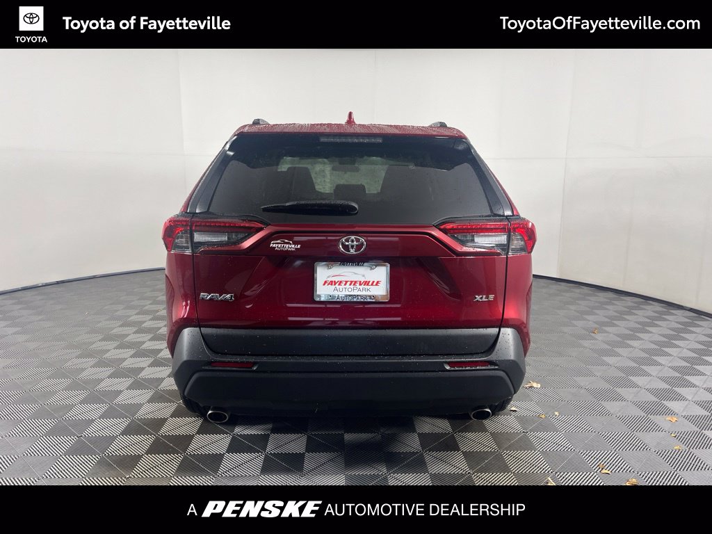 Thumbnail: 2025 Toyota RAV4 - 10